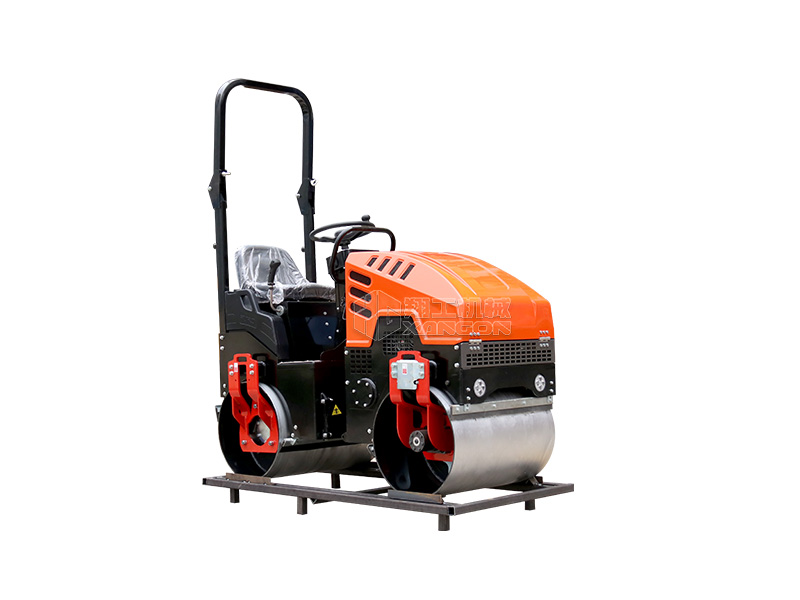 XYL-880小型座駕壓路機(jī)橘色款